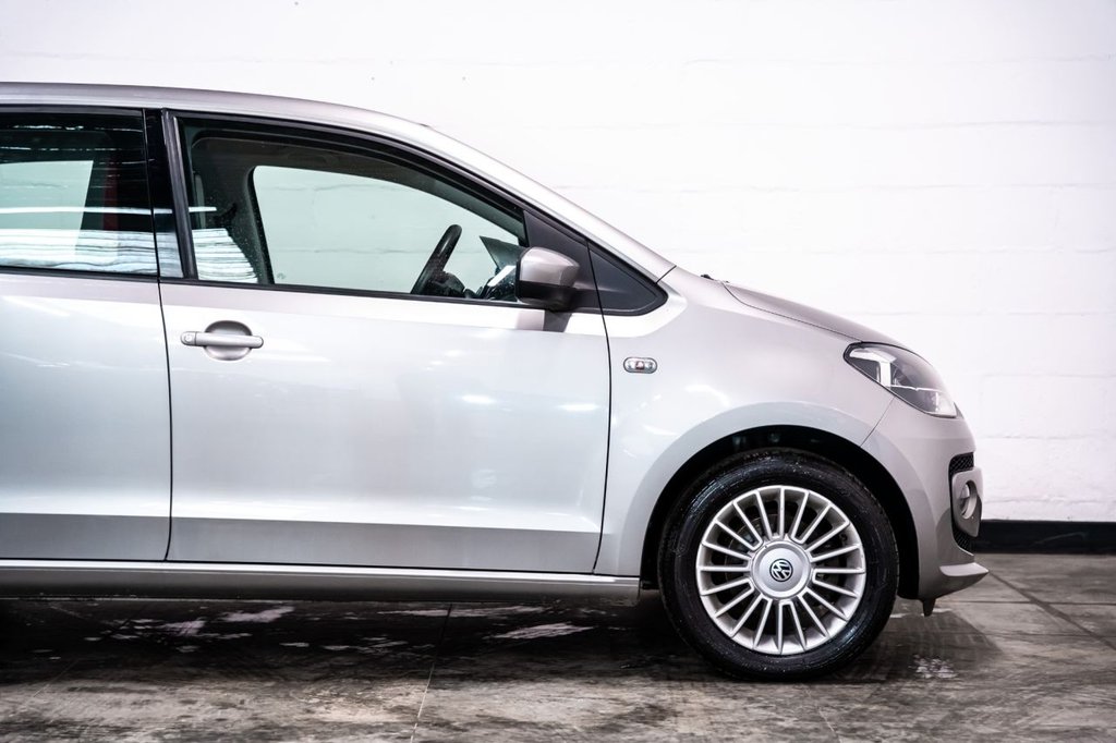 Used Volkswagen up! 2015 for sale - 77849558: Photo 17