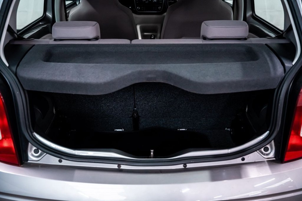 Used Volkswagen up! 2015 for sale - 77849558: Photo 25