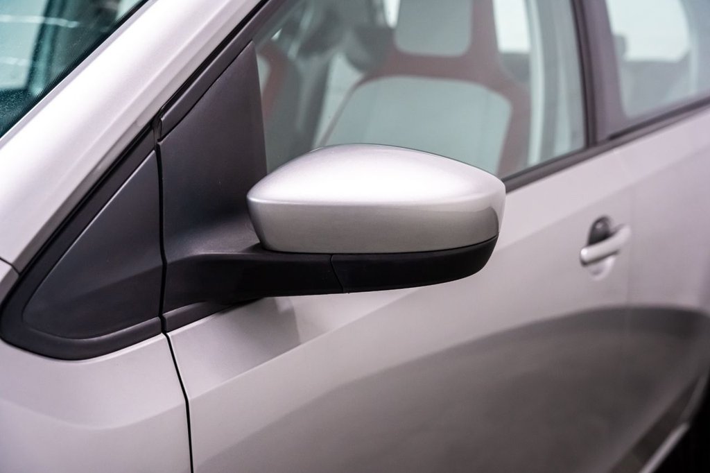 Used Volkswagen up! 2015 for sale - 77849558: Photo 27