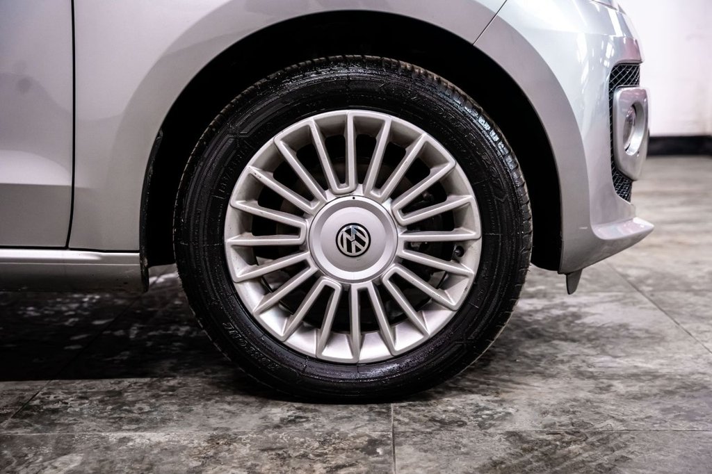 Used Volkswagen up! 2015 for sale - 77849558: Photo 29