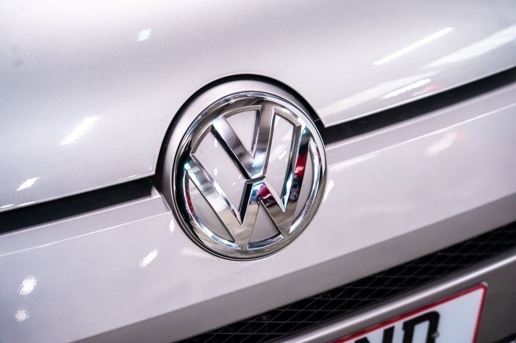 Used Volkswagen up! 2015 for sale - 77849558: Photo 32