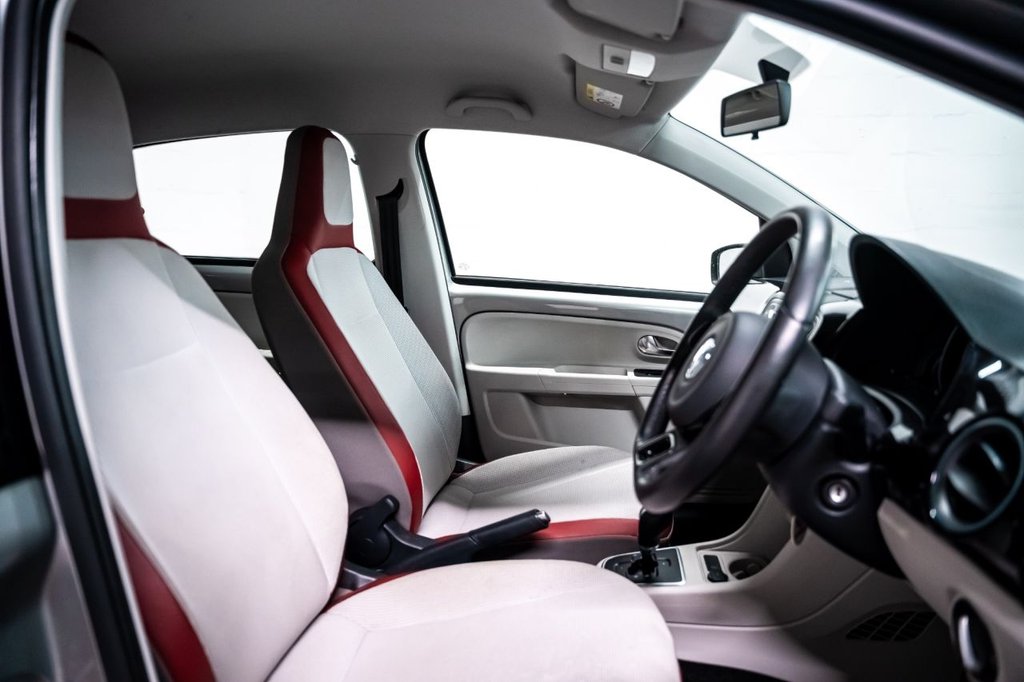 Used Volkswagen up! 2015 for sale - 77849558: Photo 5