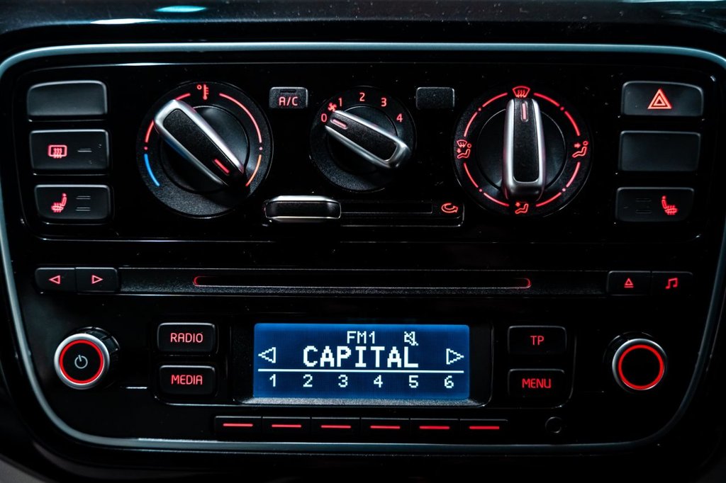 Used Volkswagen up! 2015 for sale - 77849558: Photo 9