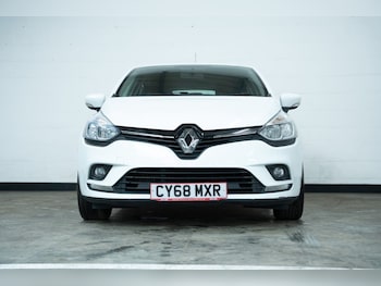 Used Renault Clio 2019 for sale - 76376330: Photo