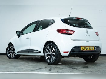 Used Renault Clio 2019 for sale - 76376330: Photo