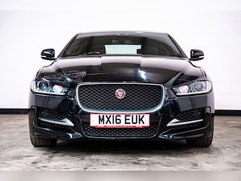 Used Jaguar XE 2017 for sale - 77399858: Photo