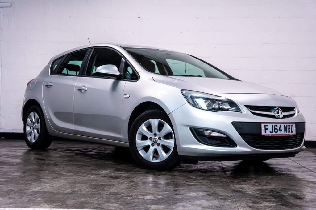 Used Vauxhall Astra 2014 for sale - 76569914: Photo 1