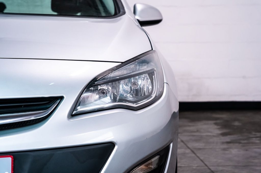 Used Vauxhall Astra 2014 for sale - 76569914: Photo 26