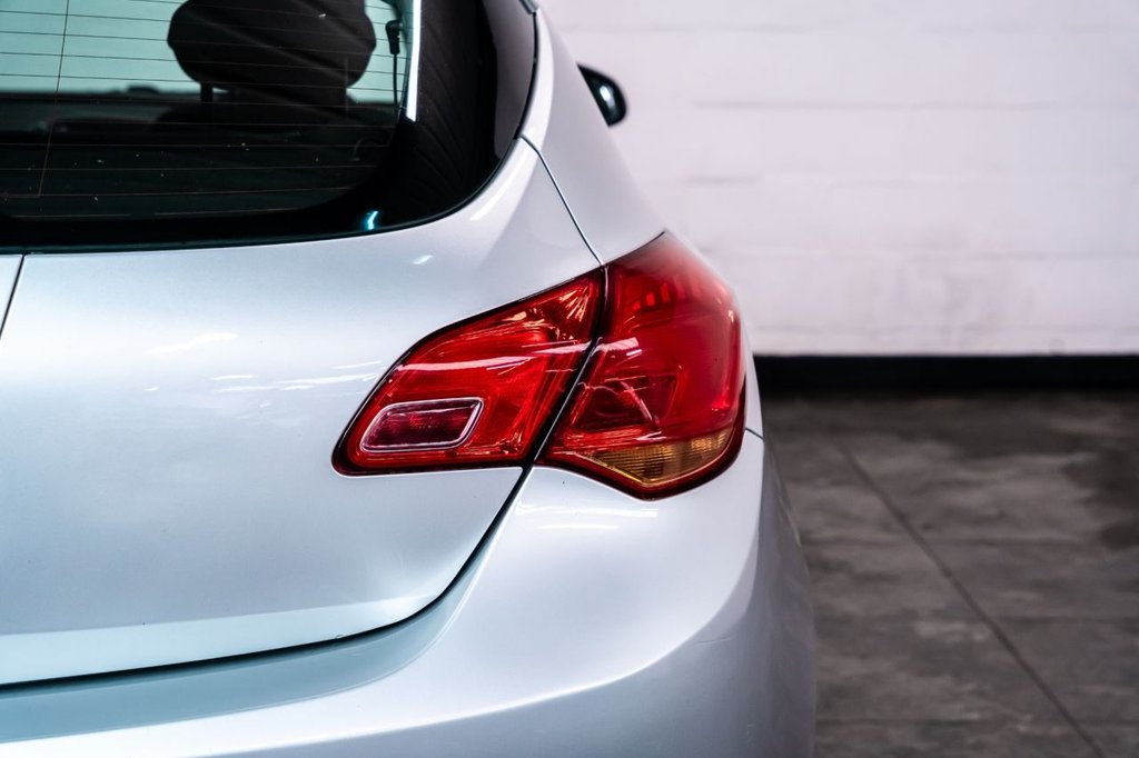 Used Vauxhall Astra 2014 for sale - 76569914: Photo 28