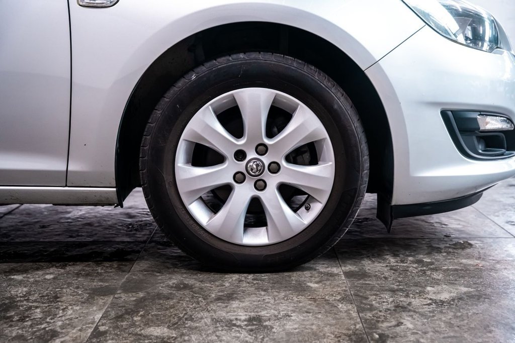 Used Vauxhall Astra 2014 for sale - 76569914: Photo 34