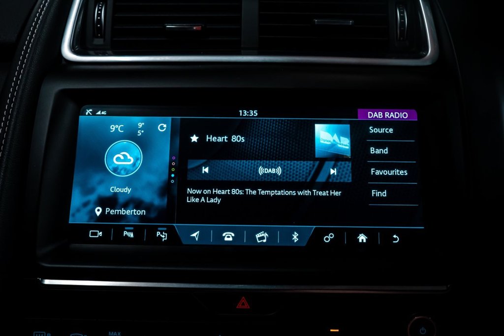 Used Jaguar E-Pace 2019 for sale - 76840927: Photo 10