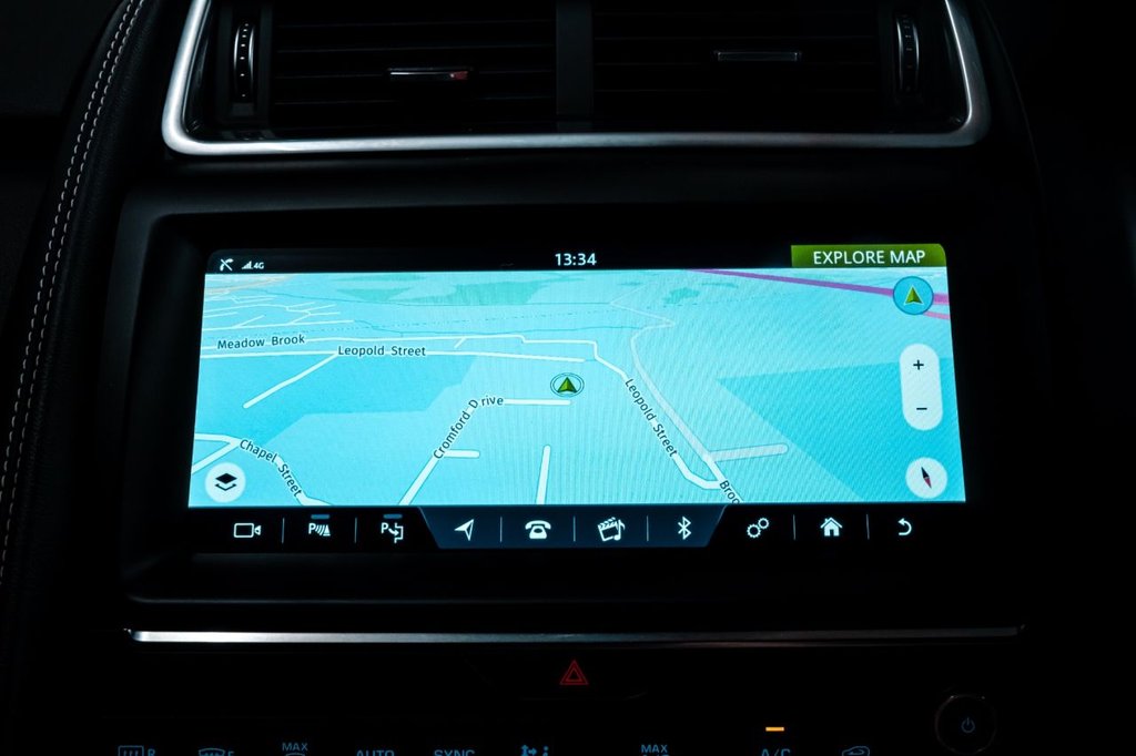 Used Jaguar E-Pace 2019 for sale - 76840927: Photo 12