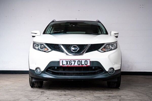 Used Nissan Qashqai 2017 for sale - 76080400: Photo 2