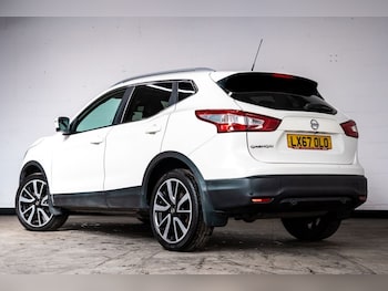 Used Nissan Qashqai 2017 for sale - 76080400: Photo 3