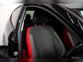 Used Ford Fiesta 2016 for sale - 78672387: Photo