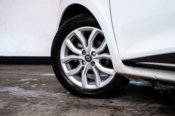 Used Renault Clio 2017 for sale - 76229018: Photo 34