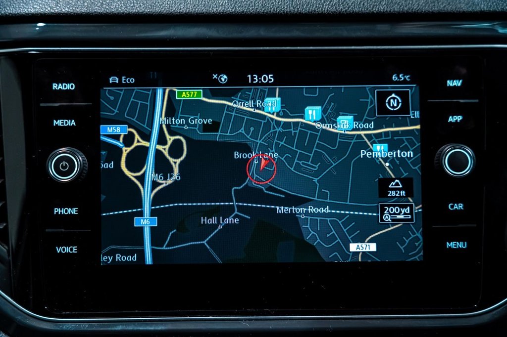 Used Volkswagen T-Roc 2018 for sale - 77734126: Photo 12