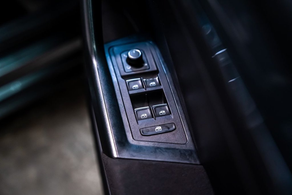 Used Volkswagen T-Roc 2018 for sale - 77734126: Photo 20