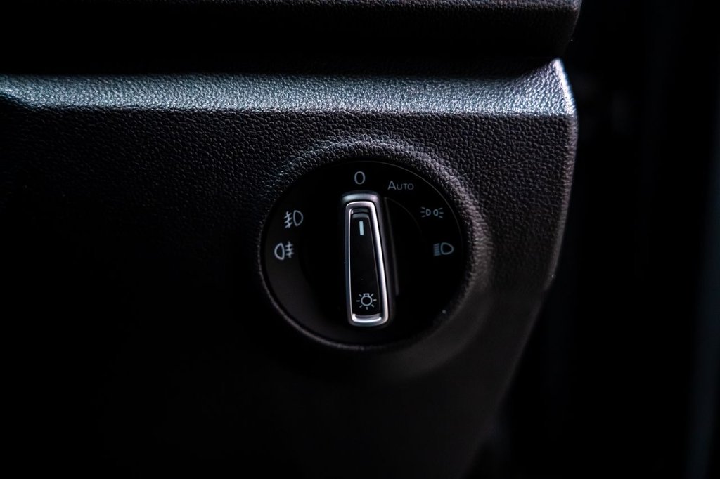 Used Volkswagen T-Roc 2018 for sale - 77734126: Photo 21