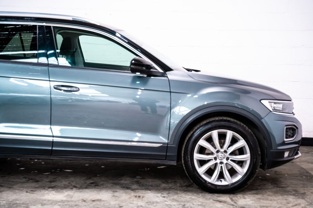 Used Volkswagen T-Roc 2018 for sale - 77734126: Photo 24