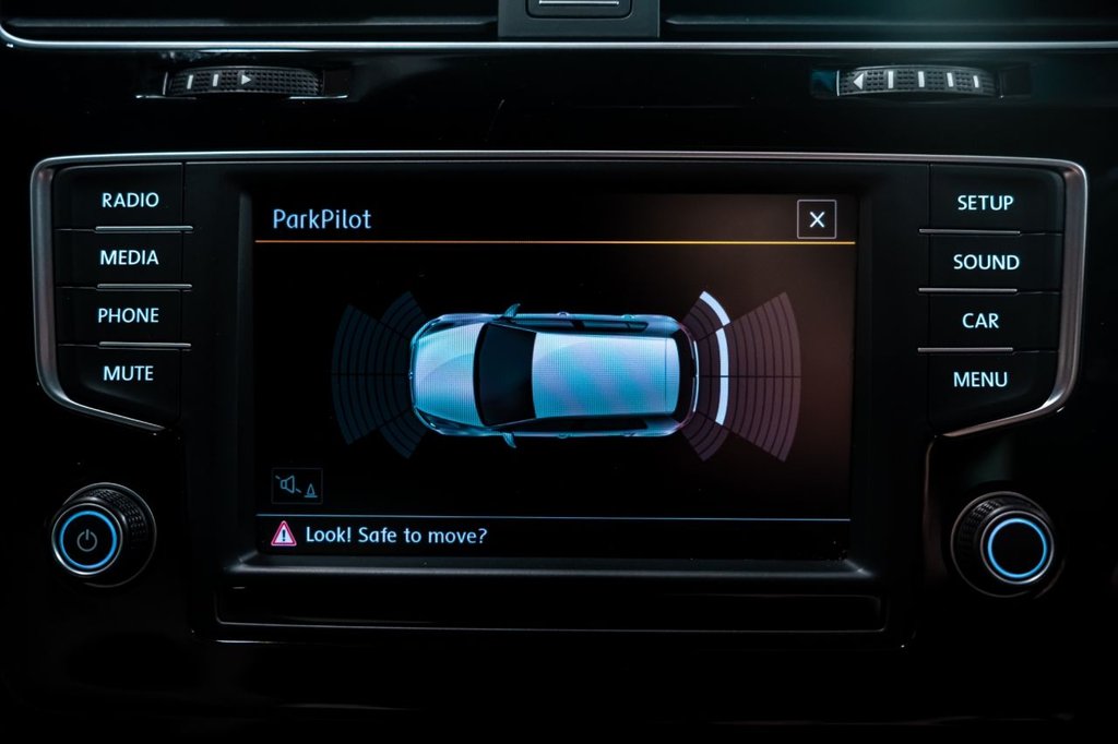 Used Volkswagen Golf 2016 for sale - 76703740: Photo 13