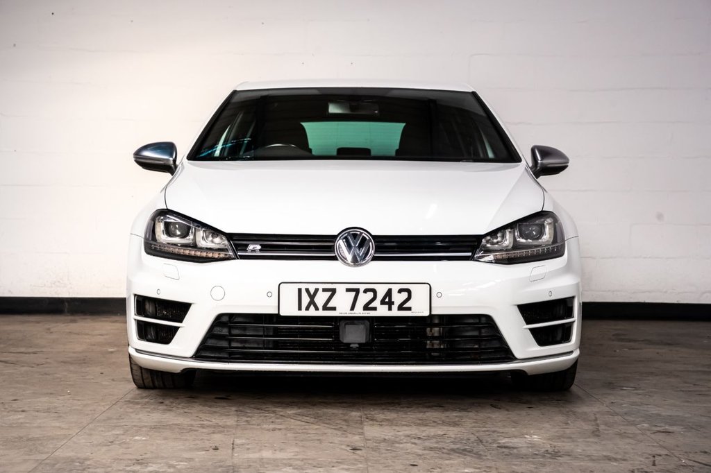 Used Volkswagen Golf 2016 for sale - 76703740: Photo 2