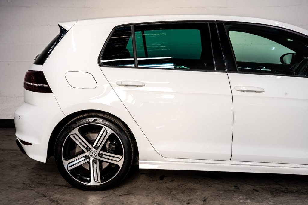 Used Volkswagen Golf 2016 for sale - 76703740: Photo 23