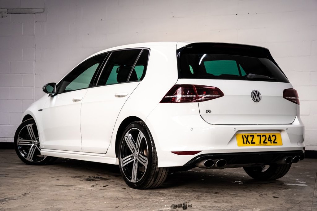 Used Volkswagen Golf 2016 for sale - 76703740: Photo 3