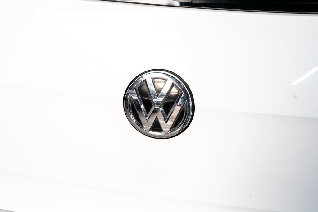 Used Volkswagen Golf 2016 for sale - 76703740: Photo 41