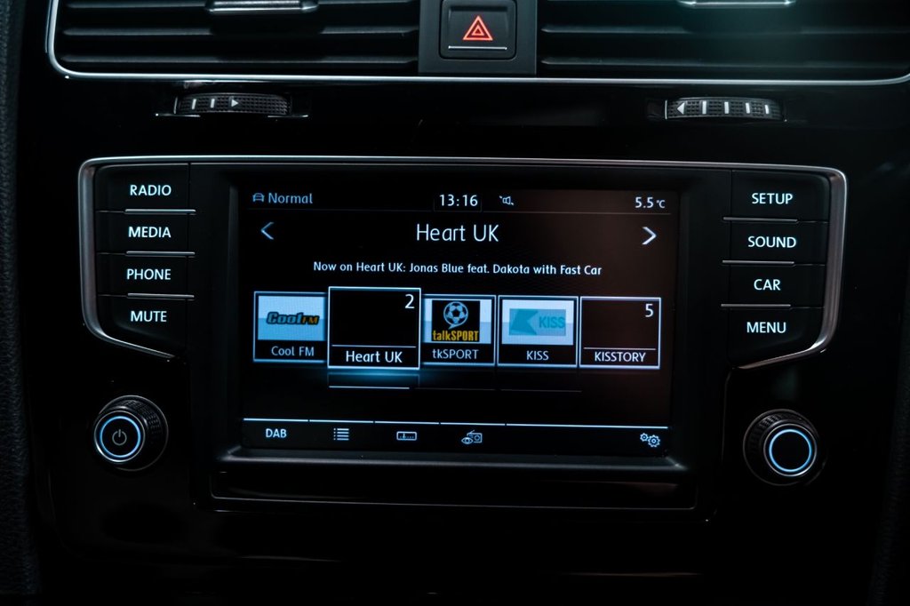 Used Volkswagen Golf 2016 for sale - 76703740: Photo 9