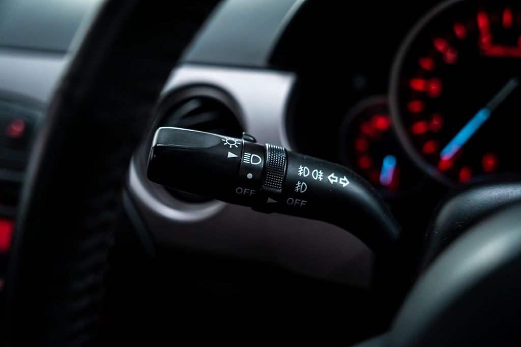 Used Mazda MX-5 2011 for sale - 76604349: Photo 14