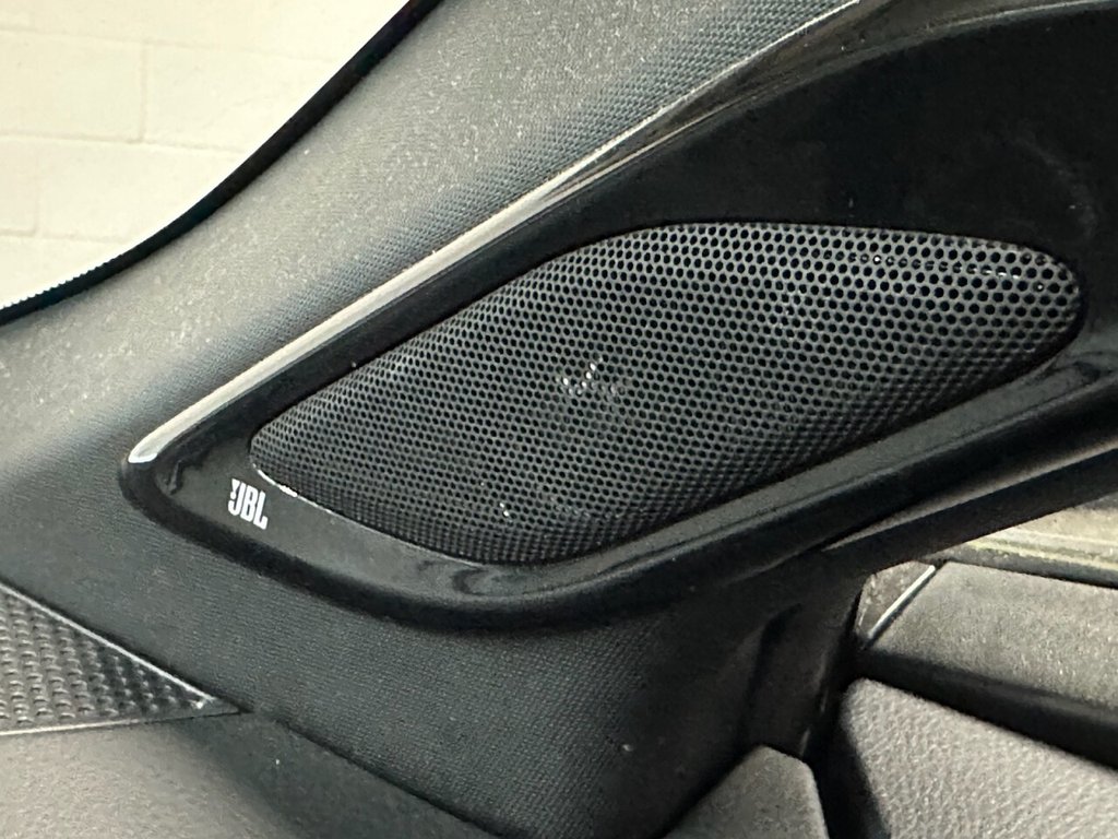 Used Toyota C-HR 2019 for sale - 77383539: Photo 15