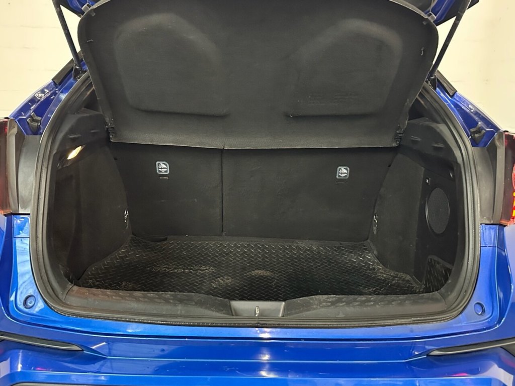 Used Toyota C-HR 2019 for sale - 77383539: Photo 26