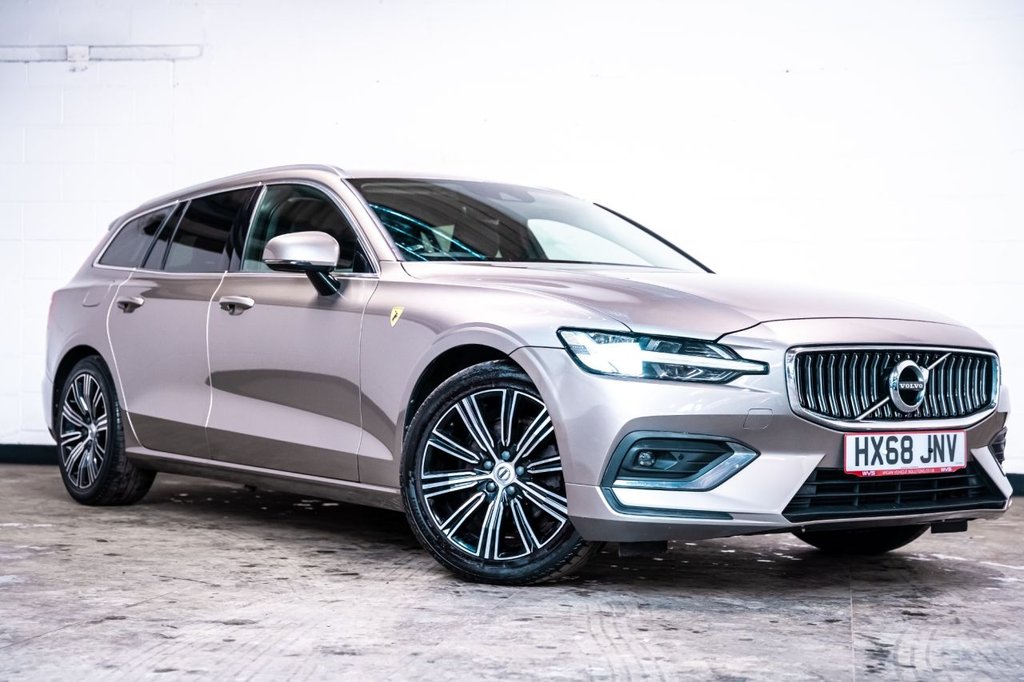Used Volvo V60 2018 for sale - 76909897: Photo 1