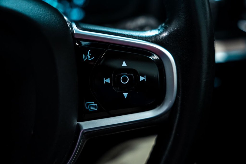 Used Volvo V60 2018 for sale - 76909897: Photo 18