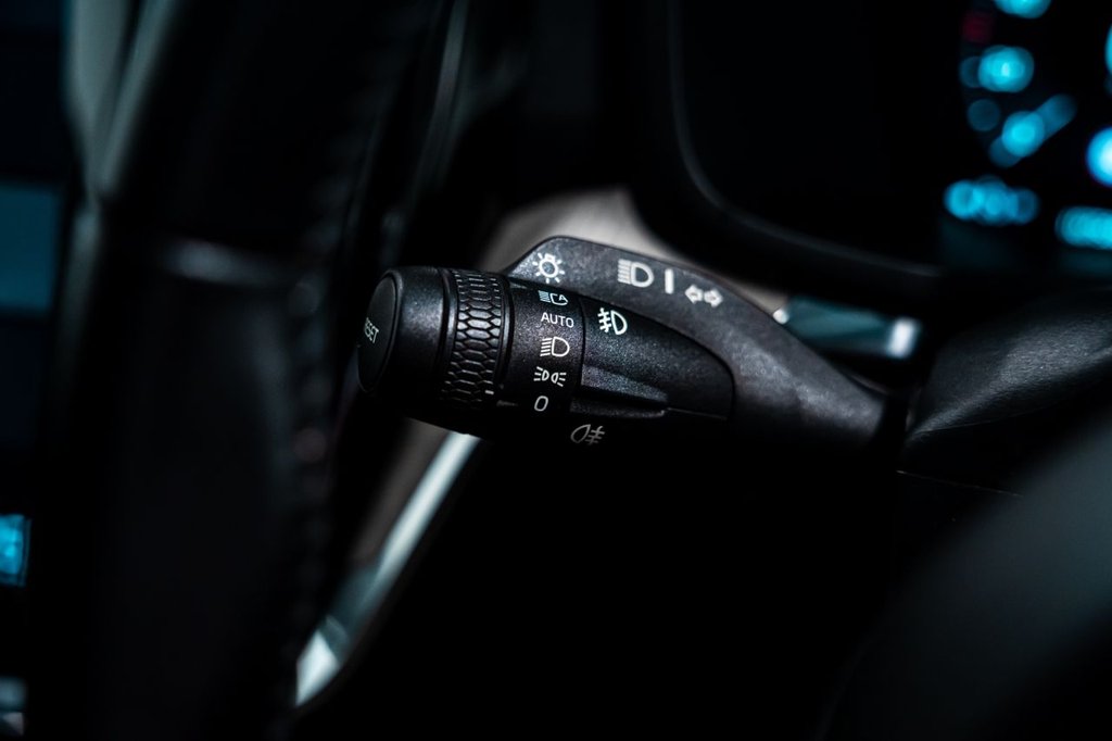 Used Volvo V60 2018 for sale - 76909897: Photo 19