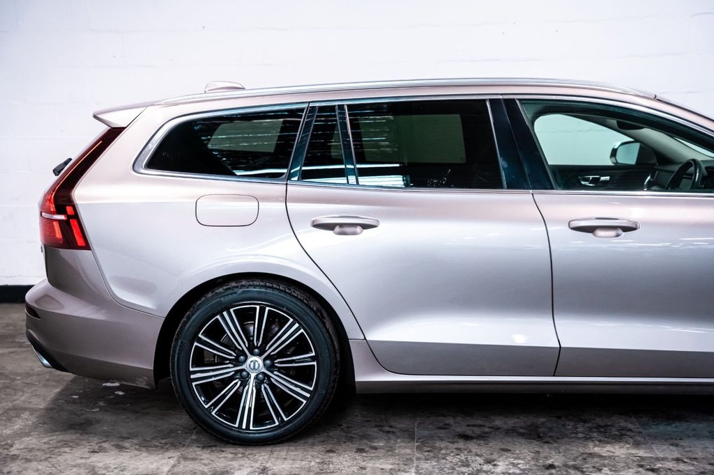 Used Volvo V60 2018 for sale - 76909897: Photo 24