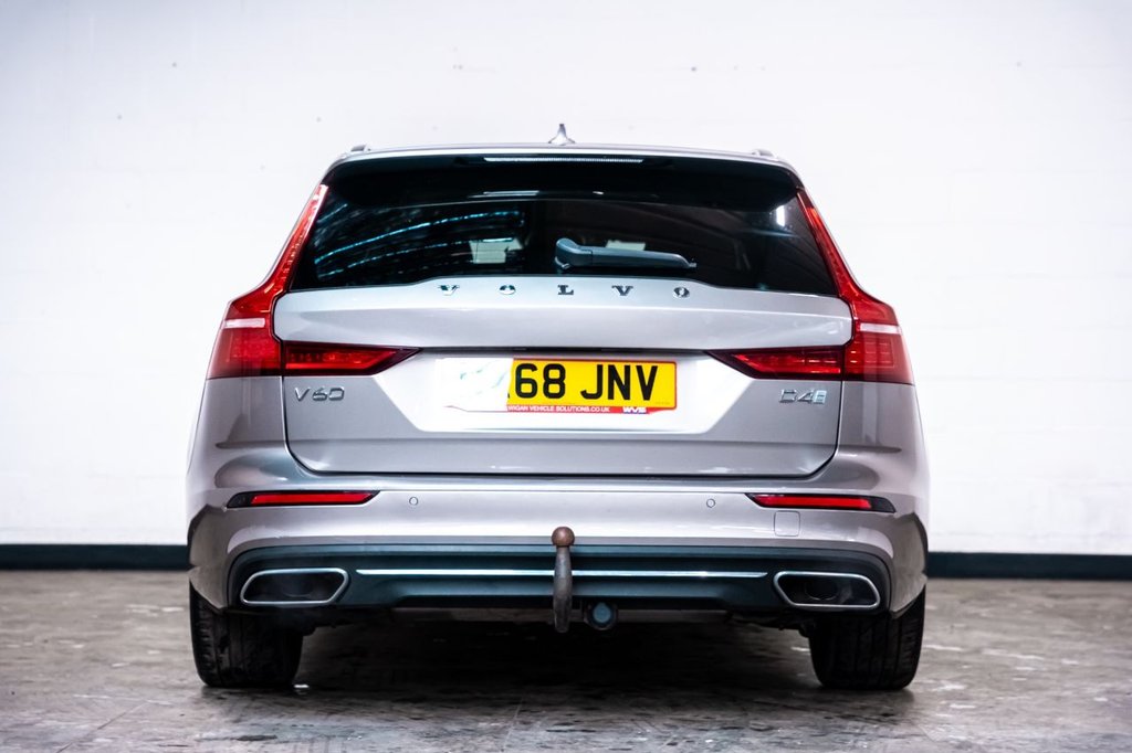 Used Volvo V60 2018 for sale - 76909897: Photo 32