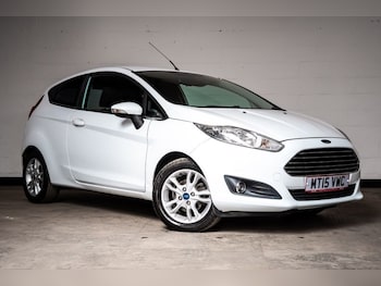 Used Ford Fiesta 2015 for sale - 78350530: Photo