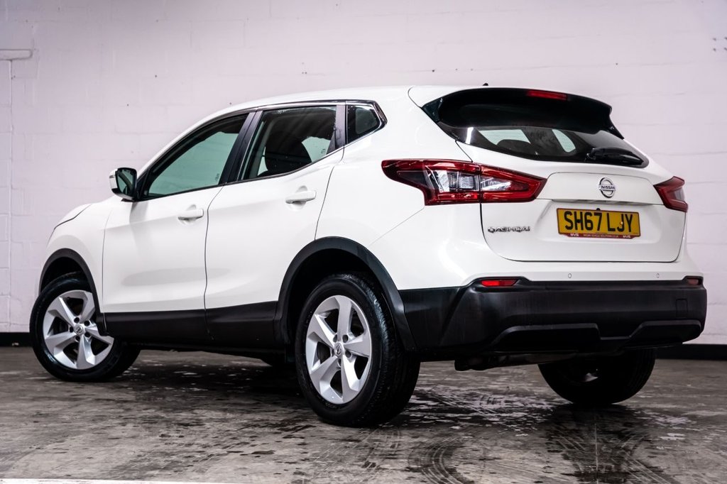 Used Nissan Qashqai 2017 for sale - 76788072: Photo 3