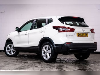 Used Nissan Qashqai 2017 for sale - 76788072: Photo