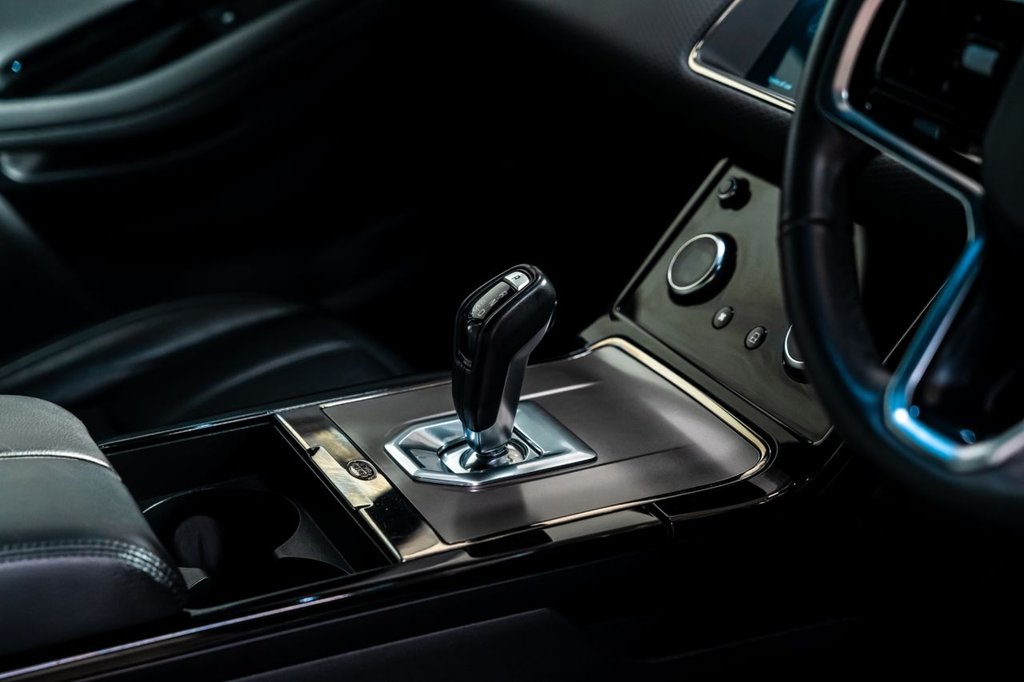 Used Land Rover Range Rover Evoque 2022 for sale - 77748201: Photo 15