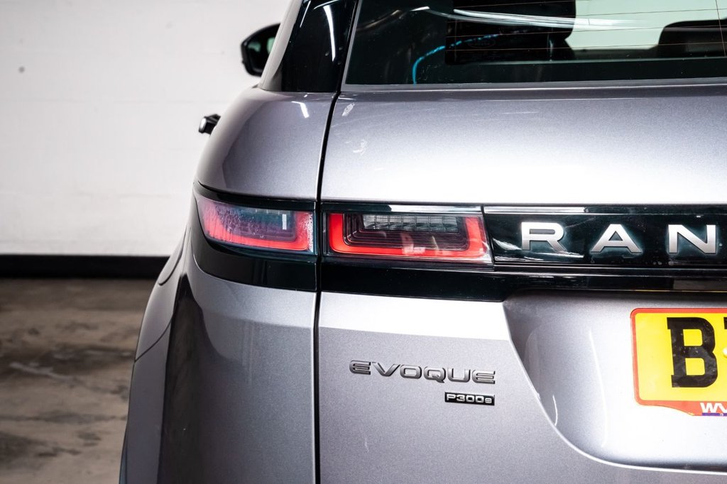 Used Land Rover Range Rover Evoque 2022 for sale - 77748201: Photo 30
