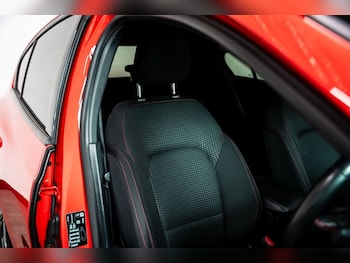 Used Ford Focus 2018 for sale - 75528244: Photo