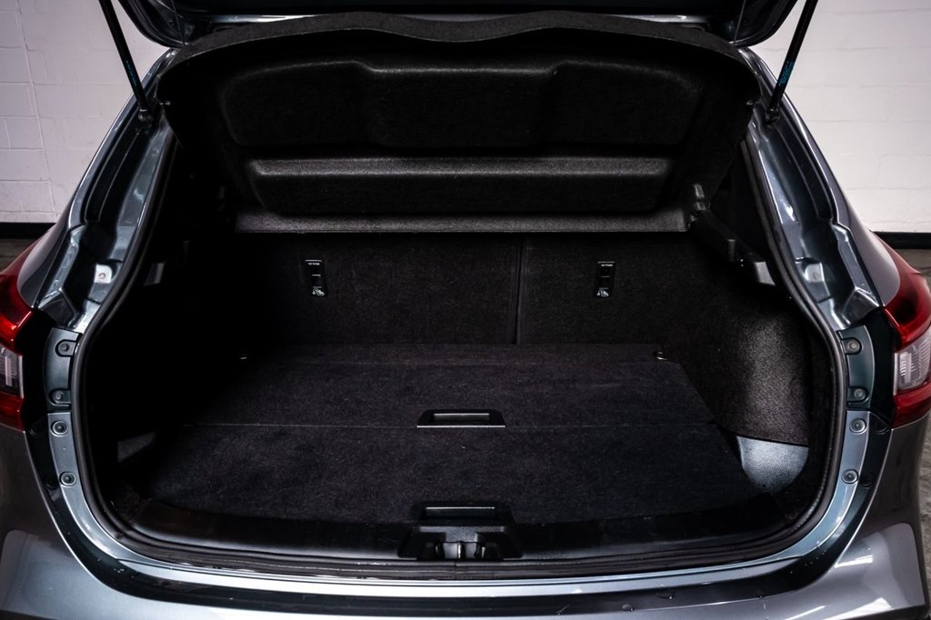 Used Nissan Qashqai 2019 for sale - 76356408: Photo 32