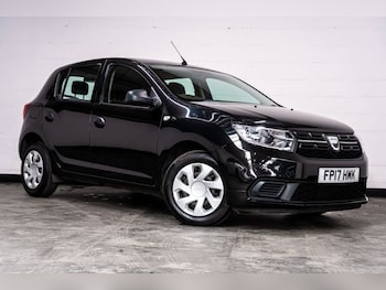 Used Dacia Sandero 2017 for sale - 75654601: Photo