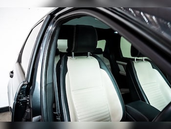 Used Land Rover Discovery Sport 2021 for sale - 78272379: Photo