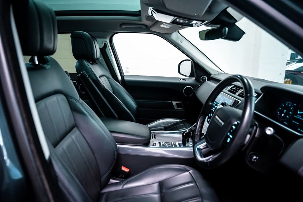 Used Land Rover Range Rover Sport 2020 for sale - 76610232: Photo 8