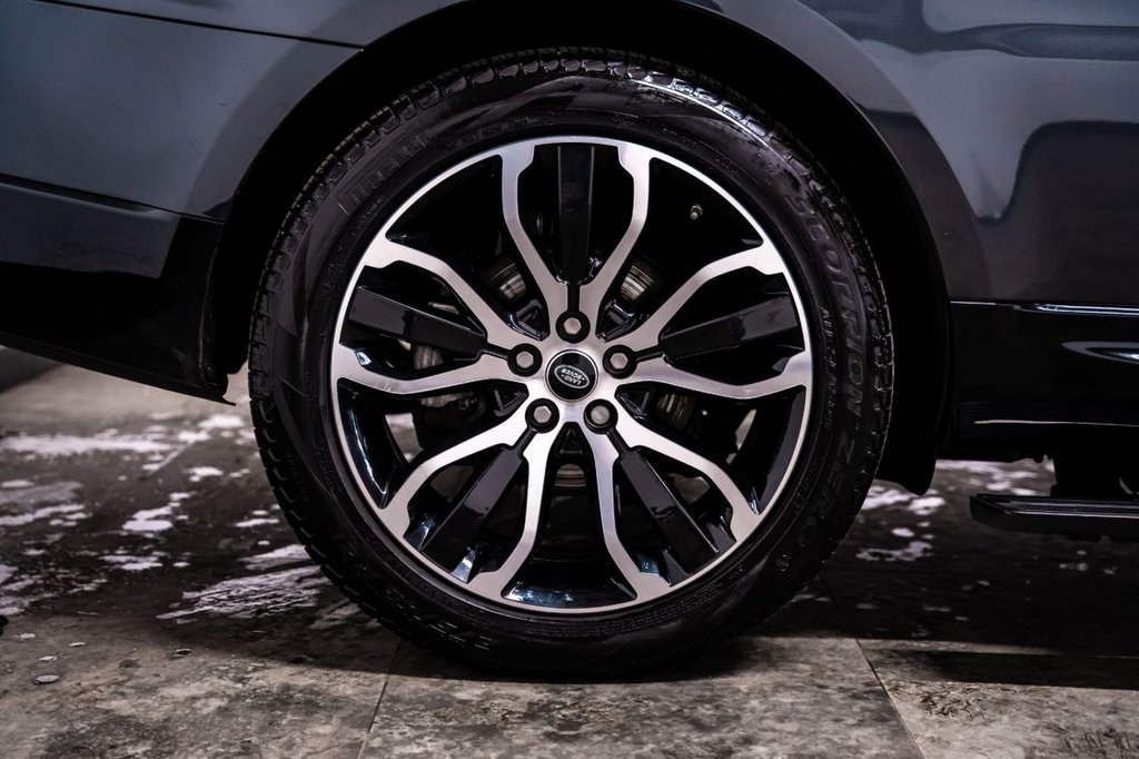 Used Land Rover Range Rover Sport 2020 for sale - 76610232: Photo 9