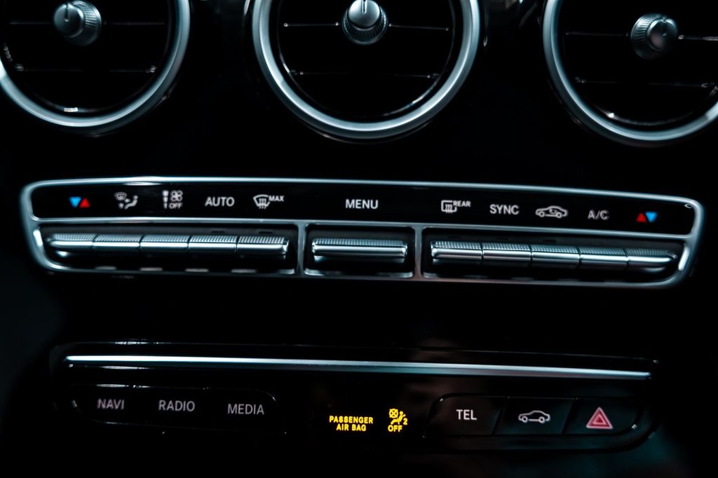 Used Mercedes-Benz C Class 2020 for sale - 76453957: Photo 12